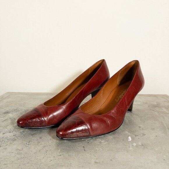 Vintage Connie Leather Pumps Red Maroon 8.5 AA Square Pointy Toe Heel - Picture 2 of 7